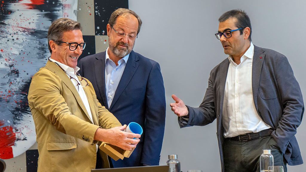 CIS University La gestora Orienta Wealth abre sus puertas a los estudiantes de CIS University Investment Club 2