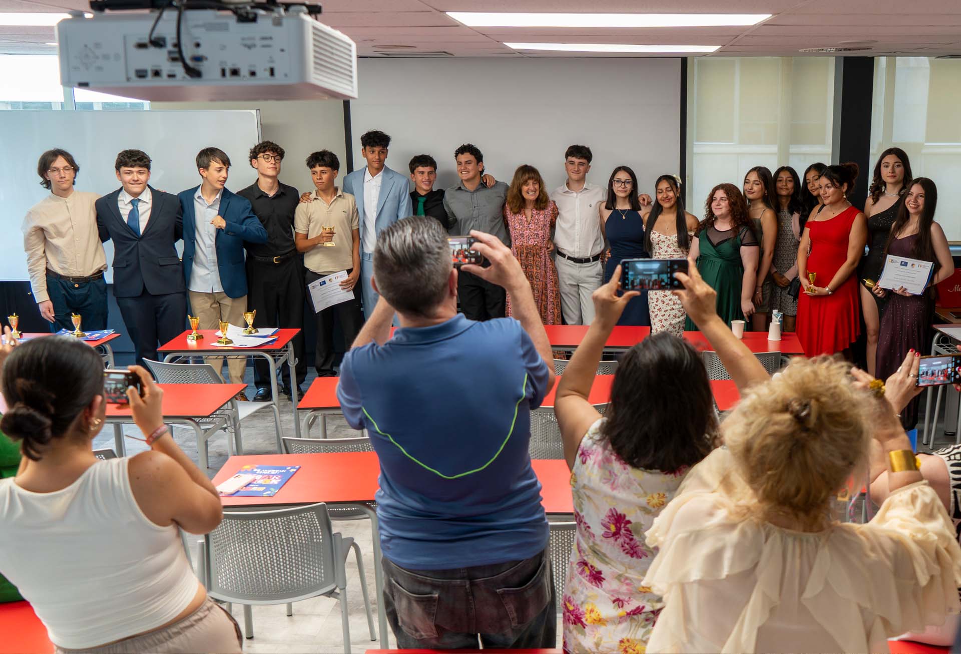 CIS University Programa Go American English! Tendiendo puentes culturales entre España y Estados Unidos
